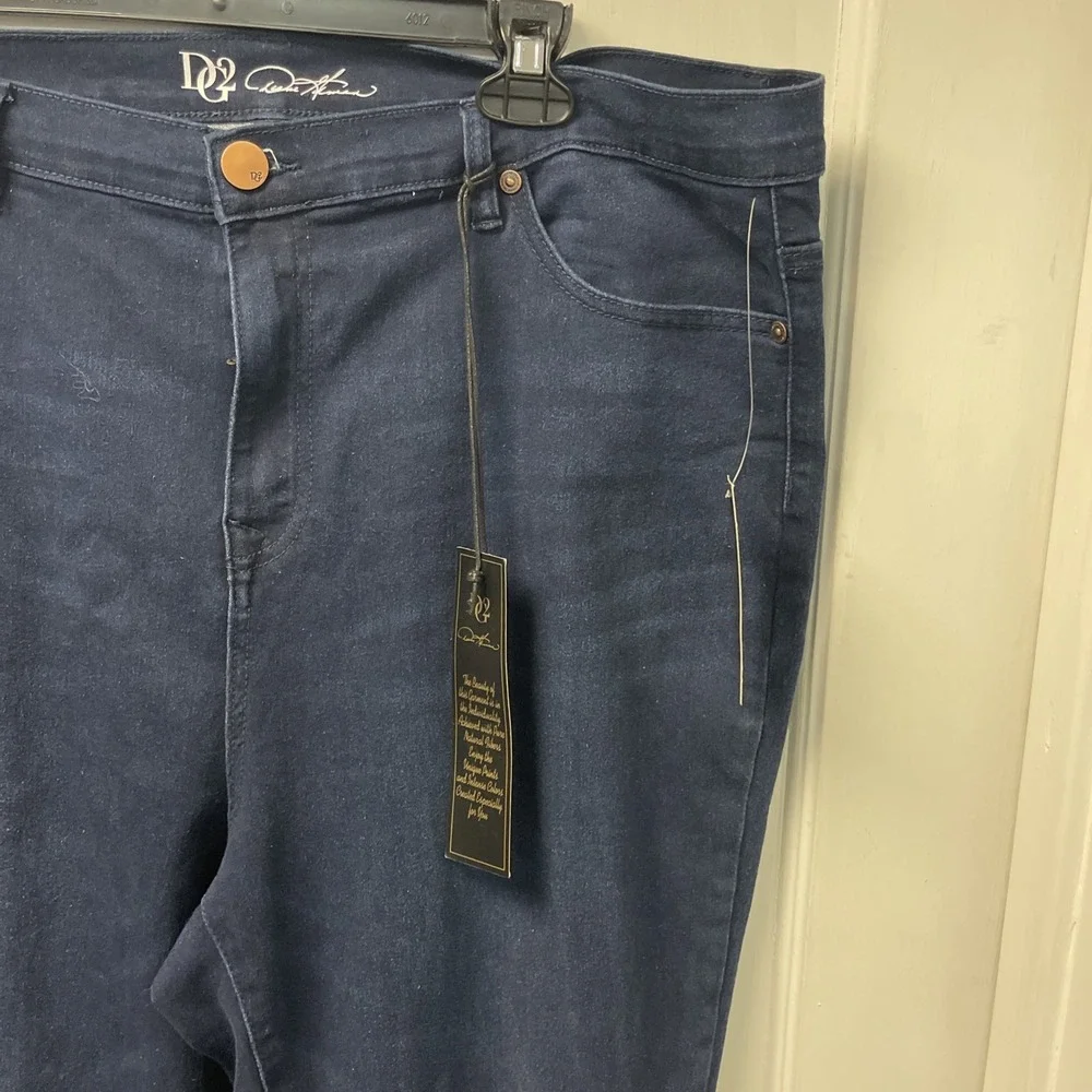 Dg2 by Diane Gilman Ladies' Virtual Stretch Denim Jeans Size 16W- Blue